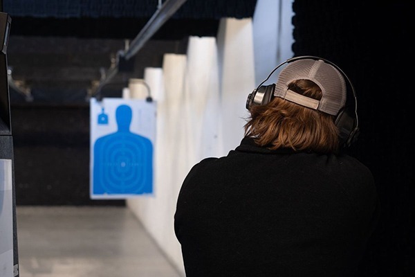 Indoor vs Outdoor Experiences at Shooting Ranges